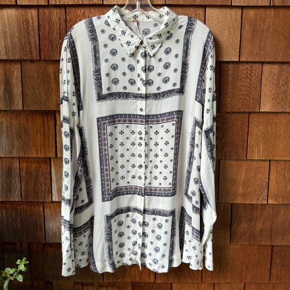 Free People White Bandana Print Long Sleeve Button Up Shirt Relaxed Fit Large - Picture 2 of 14